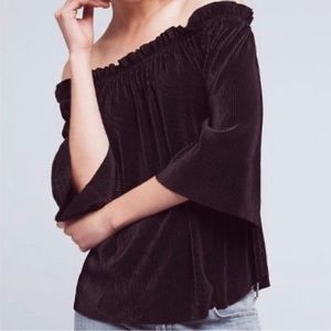 J.O.A Crinkle Ribbed Off Shoulder Top Black‎ small